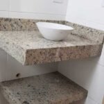 bancada de granito itajaí navegantes gravatá penha barra velha piçarras ilhota bancada cozinha escada churrasqueira piscina balção cuba pingadeira soleira sc